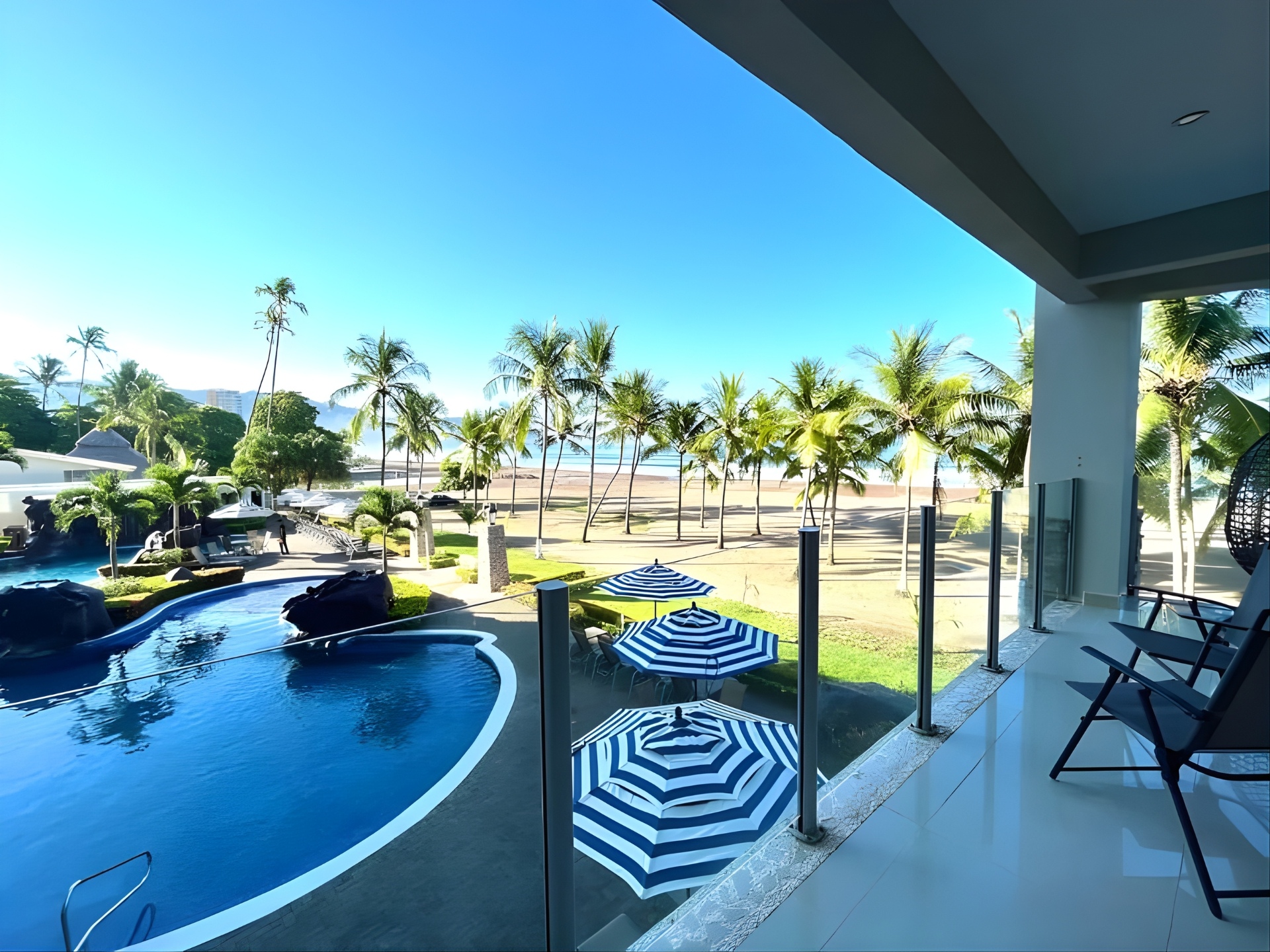 Sustainable Coastal Living in Jaco: Why Foreign Buyers Choose Jaco Coldwell Banker for Eco Friendly Real Estate