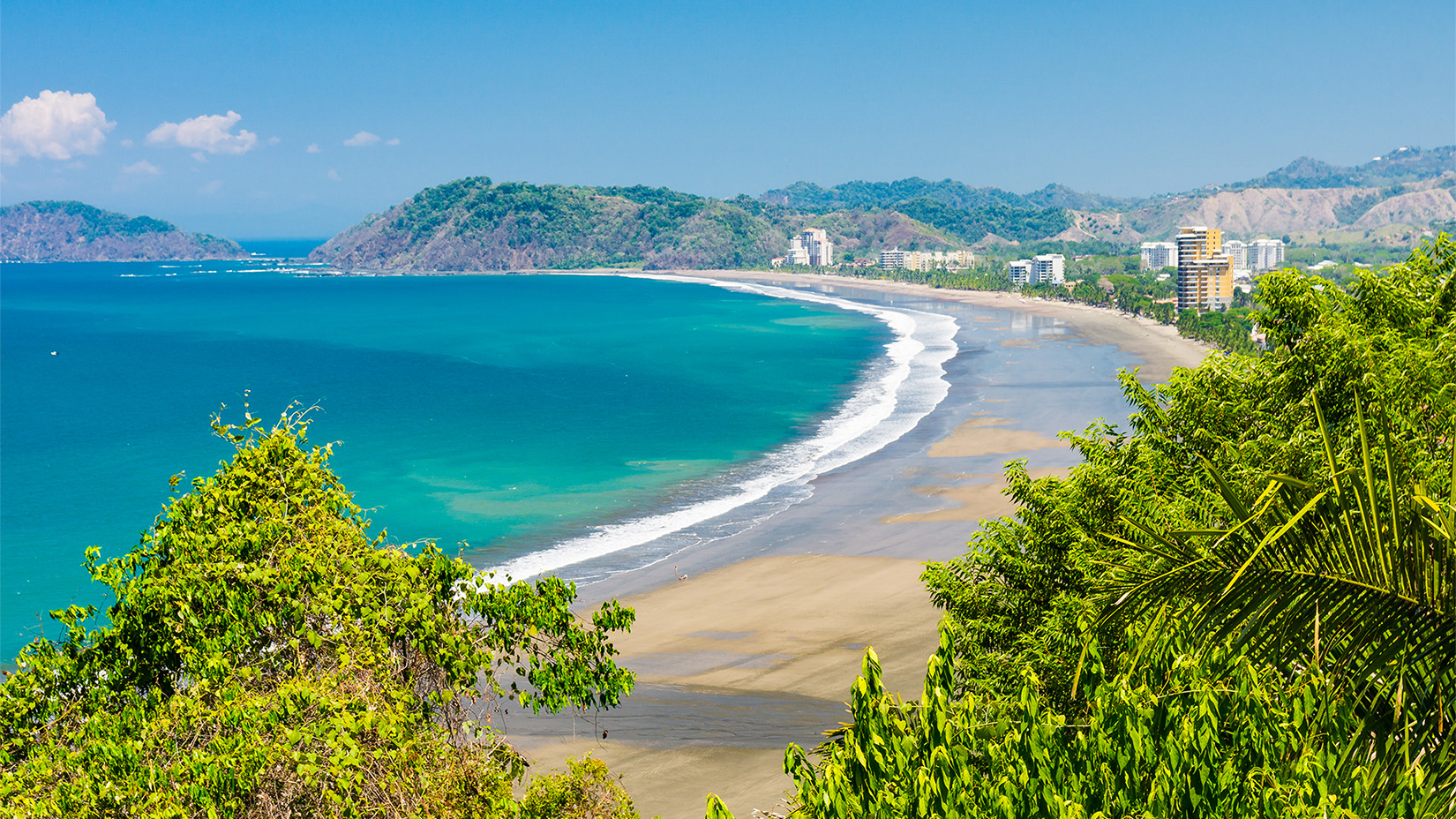 Investing in Jaco Beachfront Property: A Guide to Oceanfront Living